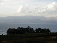 加里肋亞湖（一）
